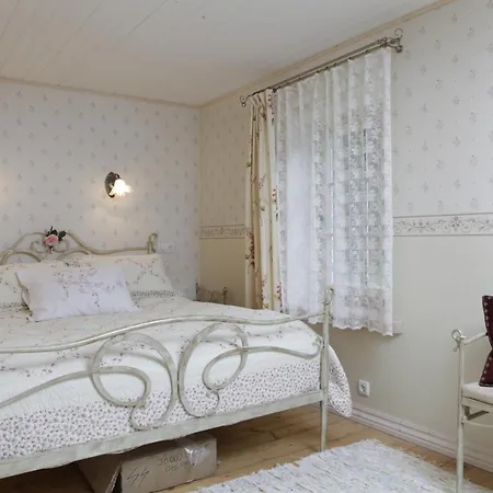 Nurka Talu * Piirumi