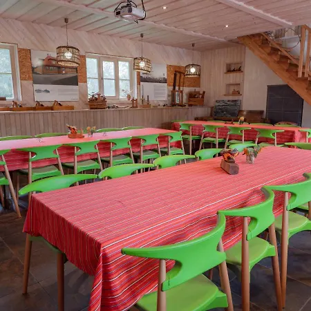 Nurka Talu * Piirumi